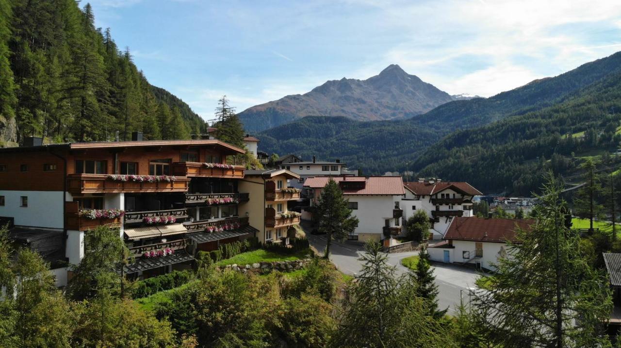 Pension Andreas Solden Exterior photo